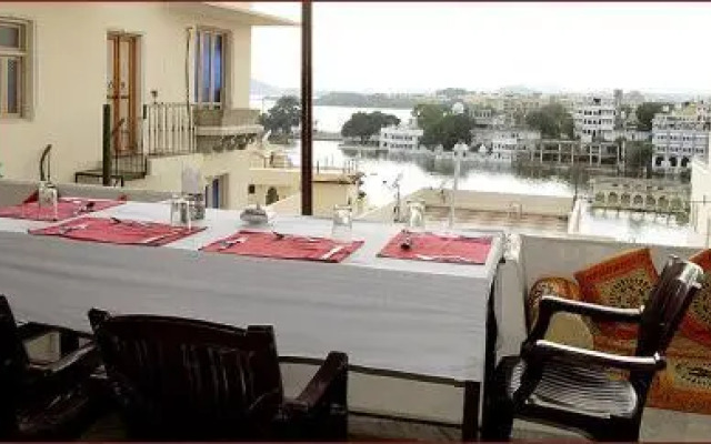 Peacock Paying Guest House