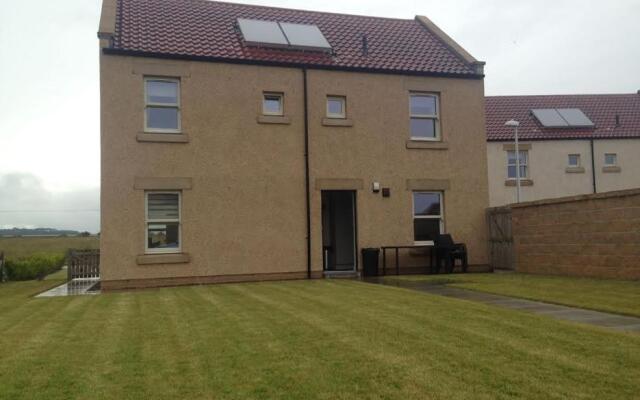 The View, 22 School Park