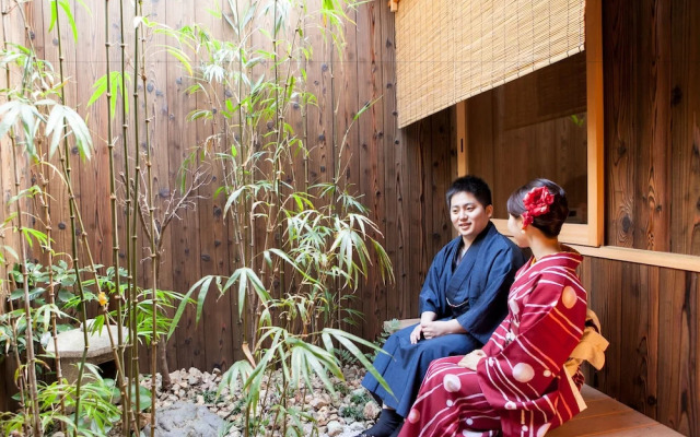 Rinn Nishi Wakamatsu