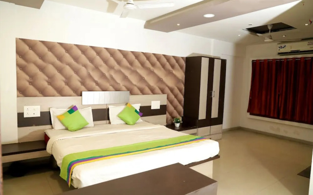 Sachin Regency by OYO Rooms