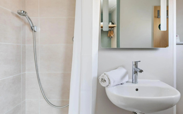 B&B HOTEL ROUEN Centre