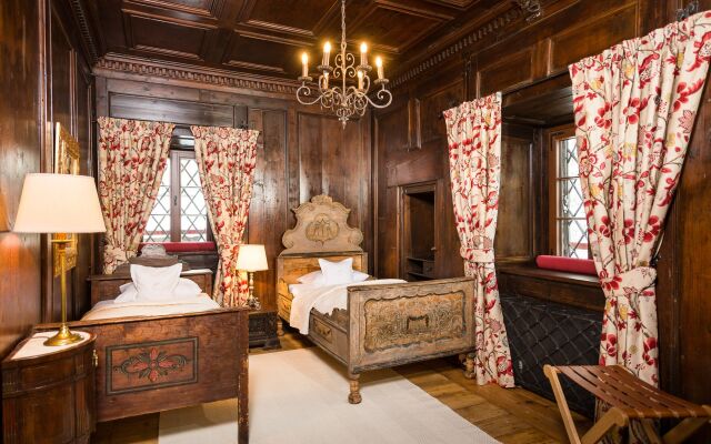 Schloss Prielau Hotel & Restaurants