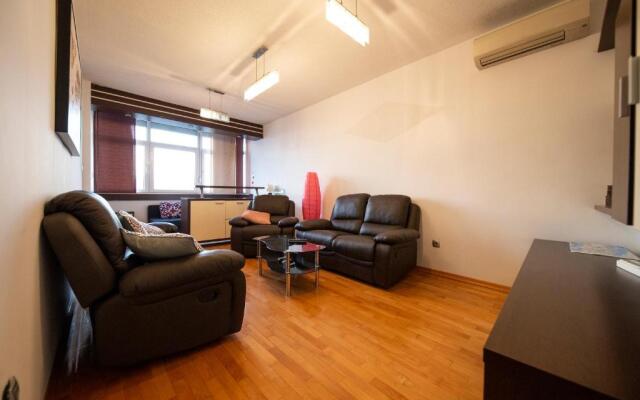 City&Sea view 2BR 4+2