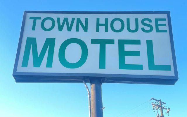 Town House Motel