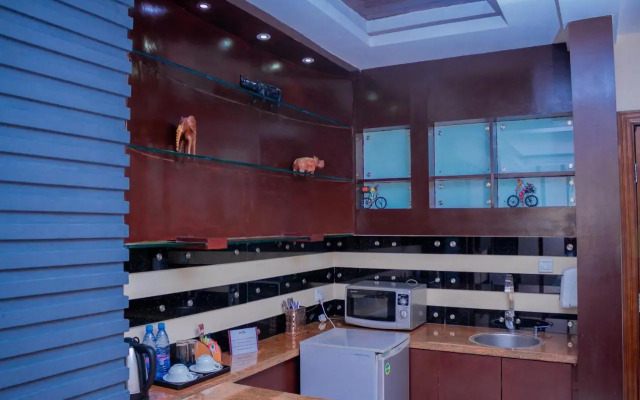 Best Western Plus Paramount Hotel