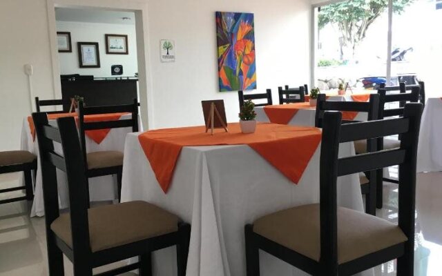 Regines Hotel