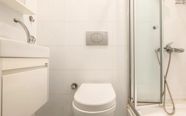 Superb Flat with Excellent Location in Sisli