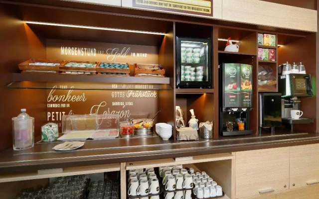 B&B HOTEL Berlin Genshagen-Süd