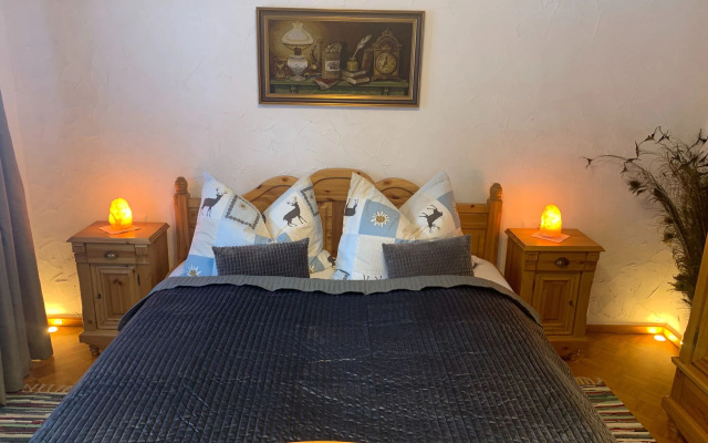 Beautiful holiday home in Vordermuhr with garden