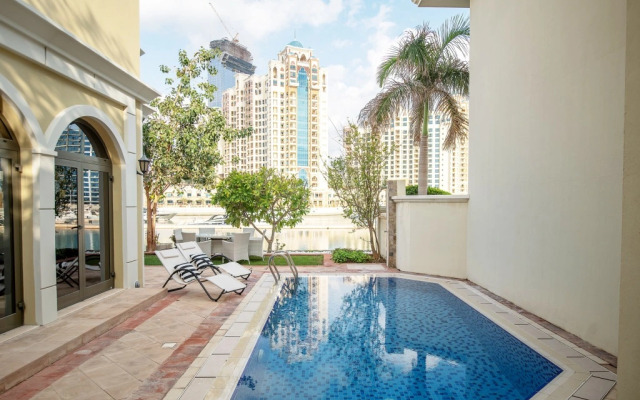 The Palm Jumeirah Villas by Dream Inn