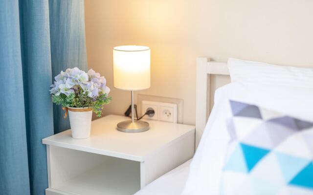 Апартаменты Рентплаза на ул. Потапова, д. 78в