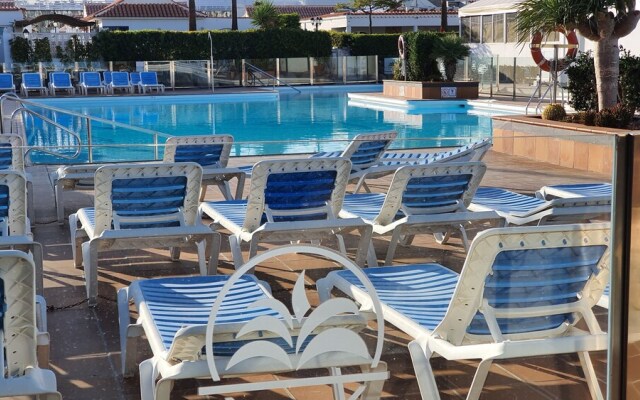Nelidas Pri. Bungalow Pool & wifi free.