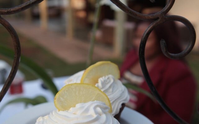 Casterbridge Hollow Boutique Hotel