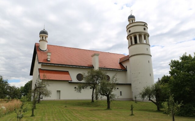 Podlipje Estate With Sauna