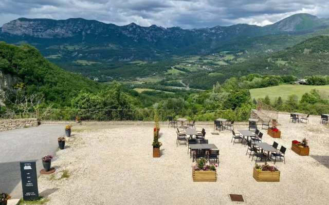 La SCIC du Château de Poët-célard