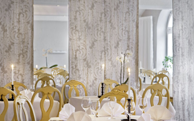 Blommenhof Hotel