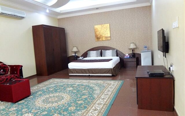 Green Oasis Hotel