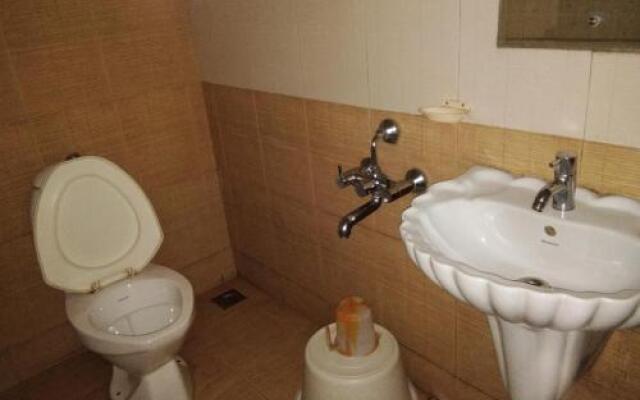Hotel GGT Grand