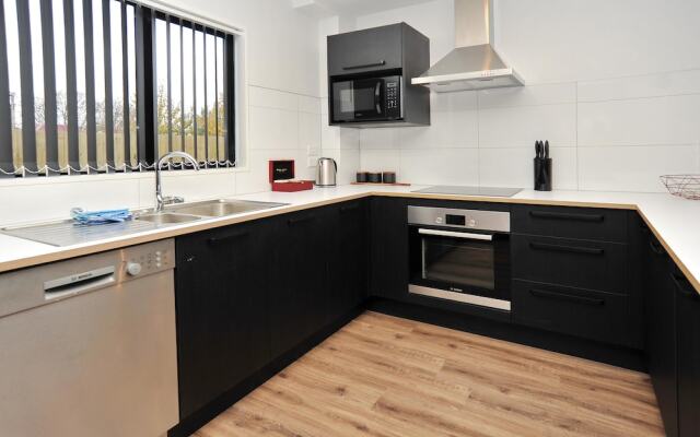 Parlane Apartments