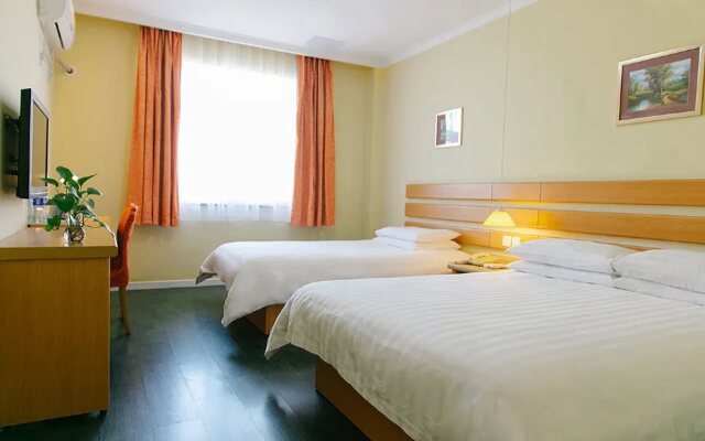 Homeinn Hotel (Wuhu High-Speed Railway Station Zhashan East Road Wanda)