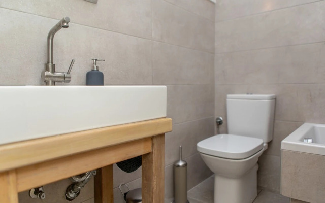 Thea Boutique Suites