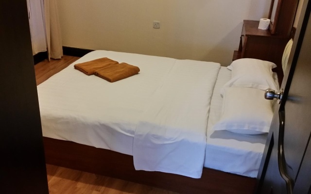Dorcas Service Apartments at Marina Court Resort – Guest Rooms – Kota Kinabalu