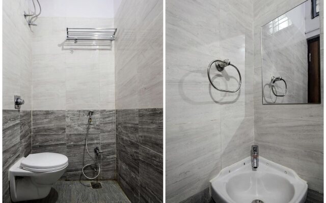 Yash Palace By OYO Rooms