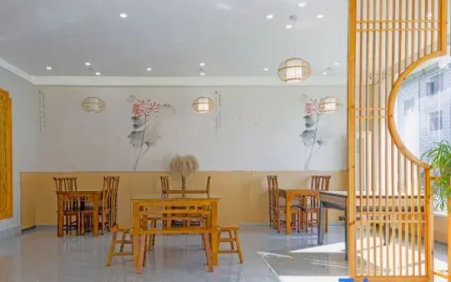 Tiantangzhai Nanting Yueshe Homestay (Tiantangzhai Scenic Area)