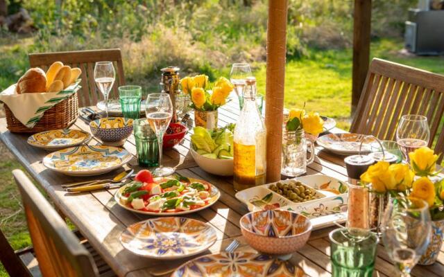 8-bed Lotus Belle Mahal Tent in The Wye Valley
