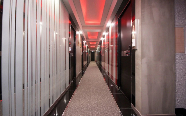 Daegu Dongseong-ro Nana