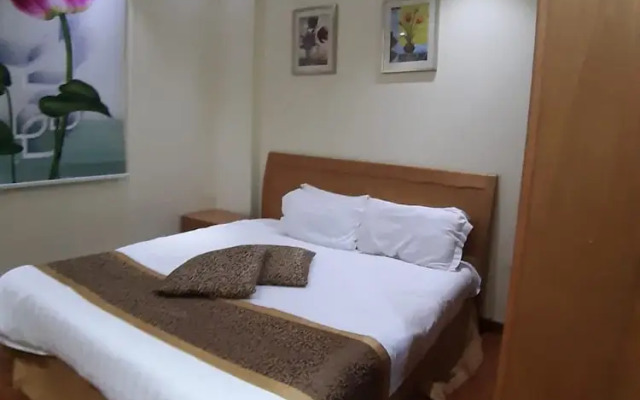 Oyo 482 Sewan Hotel Apparments