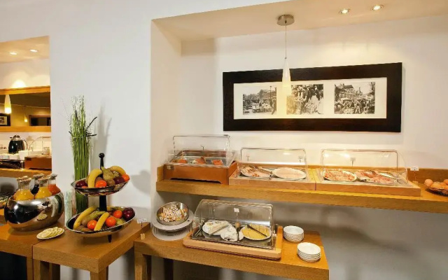 Отель Residhome Paris Opéra