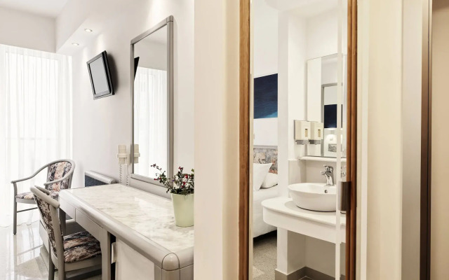 Esperia City Hotel