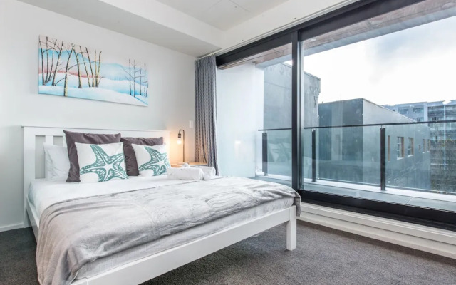 JHT 2 BRM apartment UOA Spark Arena