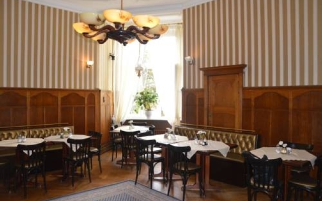 Hotel - Pension Bella