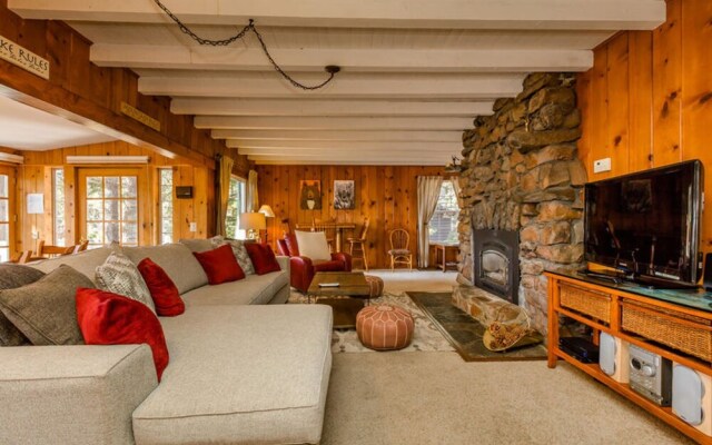 Carnelian Vista by Tahoe Mountain Properties