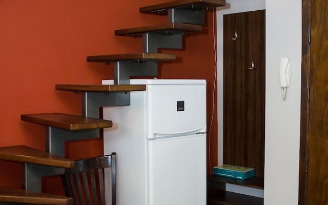 FM Deluxe 1-BDR Maisonette with Terrace