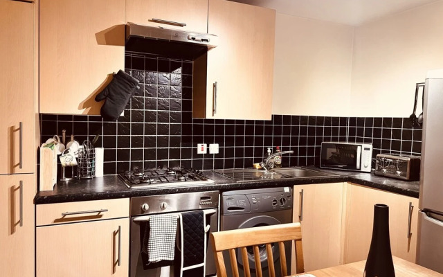 Eleora Executive 2-bed Apartment in Aberdeen