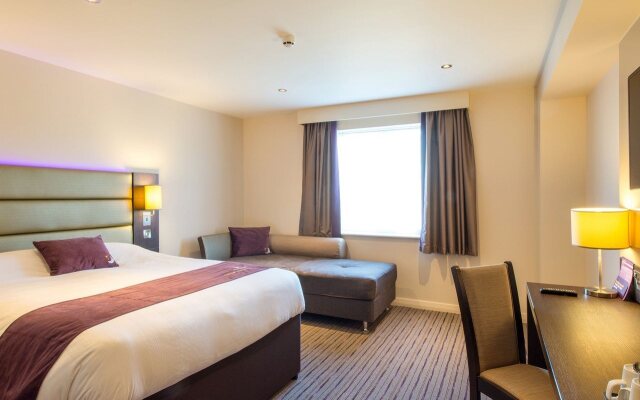 Premier Inn Haverfordwest (North/A40)