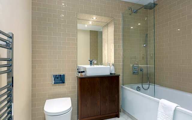 Thesqua.re Lincoln Plaza Apartments