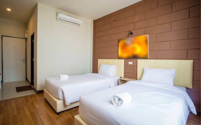 The Zell Budget Hotel Buriam