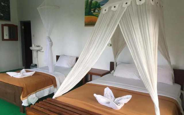 Bintang Lodge Cafe & Restaurant