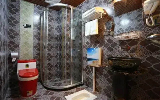Fengqiuhuang Inn