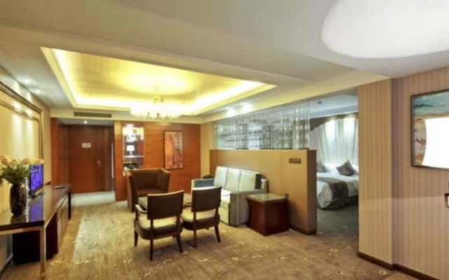 Serengeti Hotel