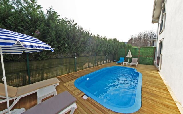 EDI Group Turizm Sapanca Villas