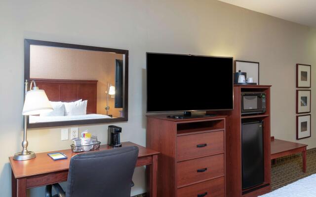 Hampton Inn & Suites Valparaiso