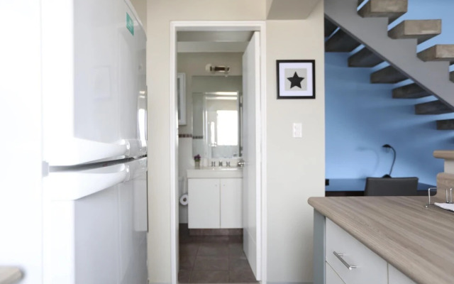 Amazing Duplex Few Blocks Away From Malecon!