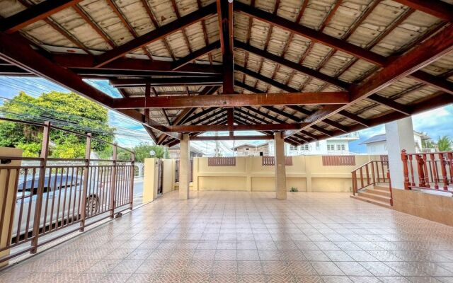 GAO Coconut Beachfront