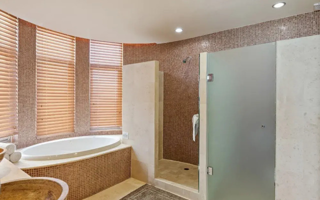 Encanto Living 0504 -2BR by Kivoya