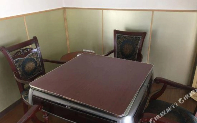 Wutong Hotel Tongxiang Party Branch